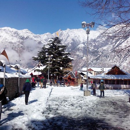 Hotel Bharmour View Brāhmaur Екстериор снимка