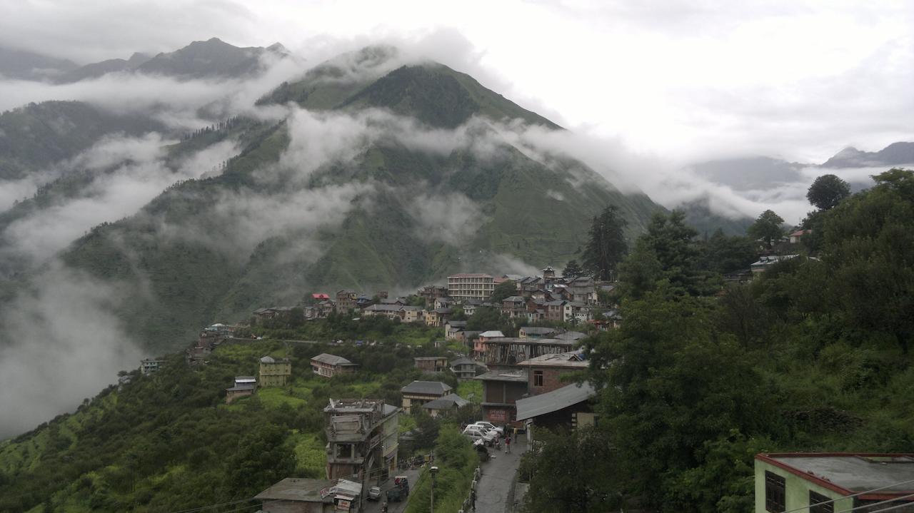 Hotel Bharmour View Brāhmaur Екстериор снимка