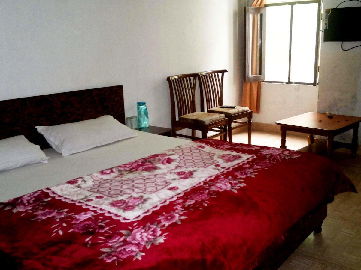 Hotel Bharmour View Brāhmaur Стая снимка
